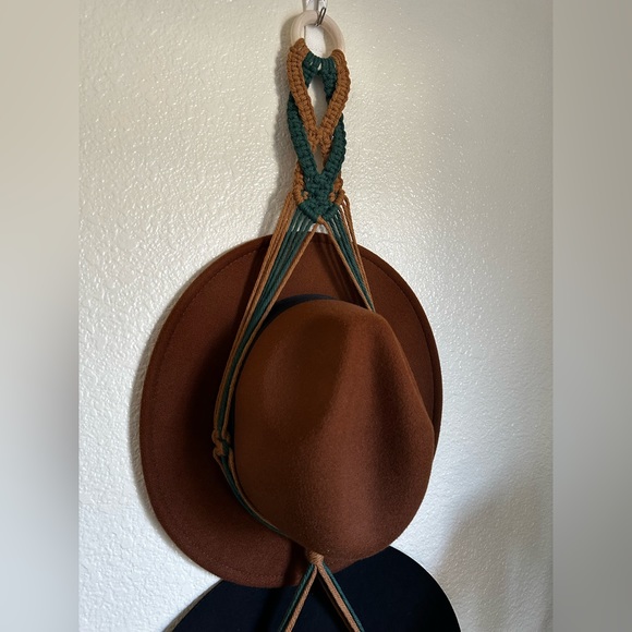Customize Your Triple Hat Hanger - Picture 9 of 11